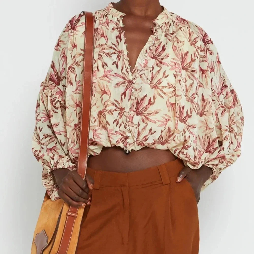 kourt Jenny Cropped Top